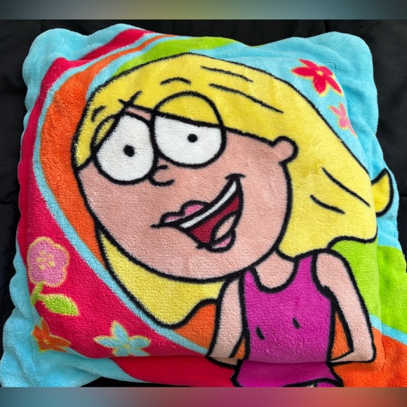 Y2K Lizzie McGuire Throw Pillow - Picture 1 of 2